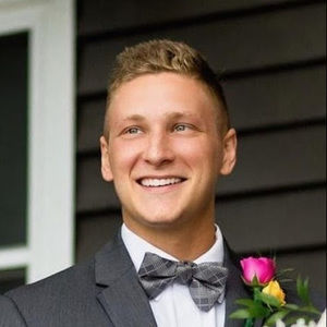 Meet your Posher, Evan